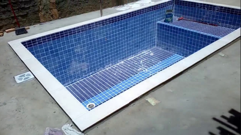 Empresa para Construção de Piscina Simples Limão - Construção de Piscina Pequena