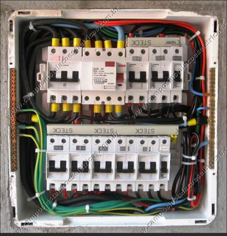 Montagem de Quadro Elétrico Residencial Consolação - Montagem de Quadro de Comando Elétrico