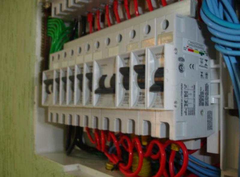 Orçamento para Montagem de um Quadro Elétrico Residencial Invernada - Montagem de Quadro Elétrico com Dr